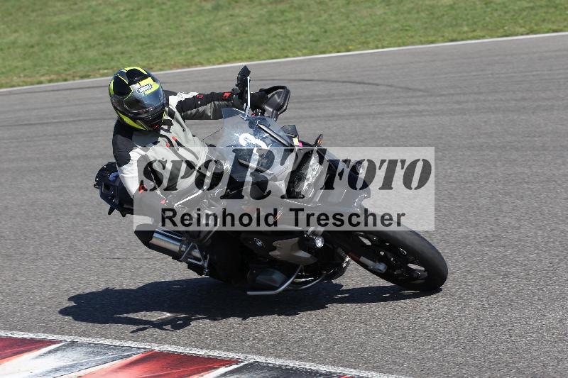 Archiv-2022/57 29.08.2022 Plüss Moto Sport ADR/Einsteiger/3